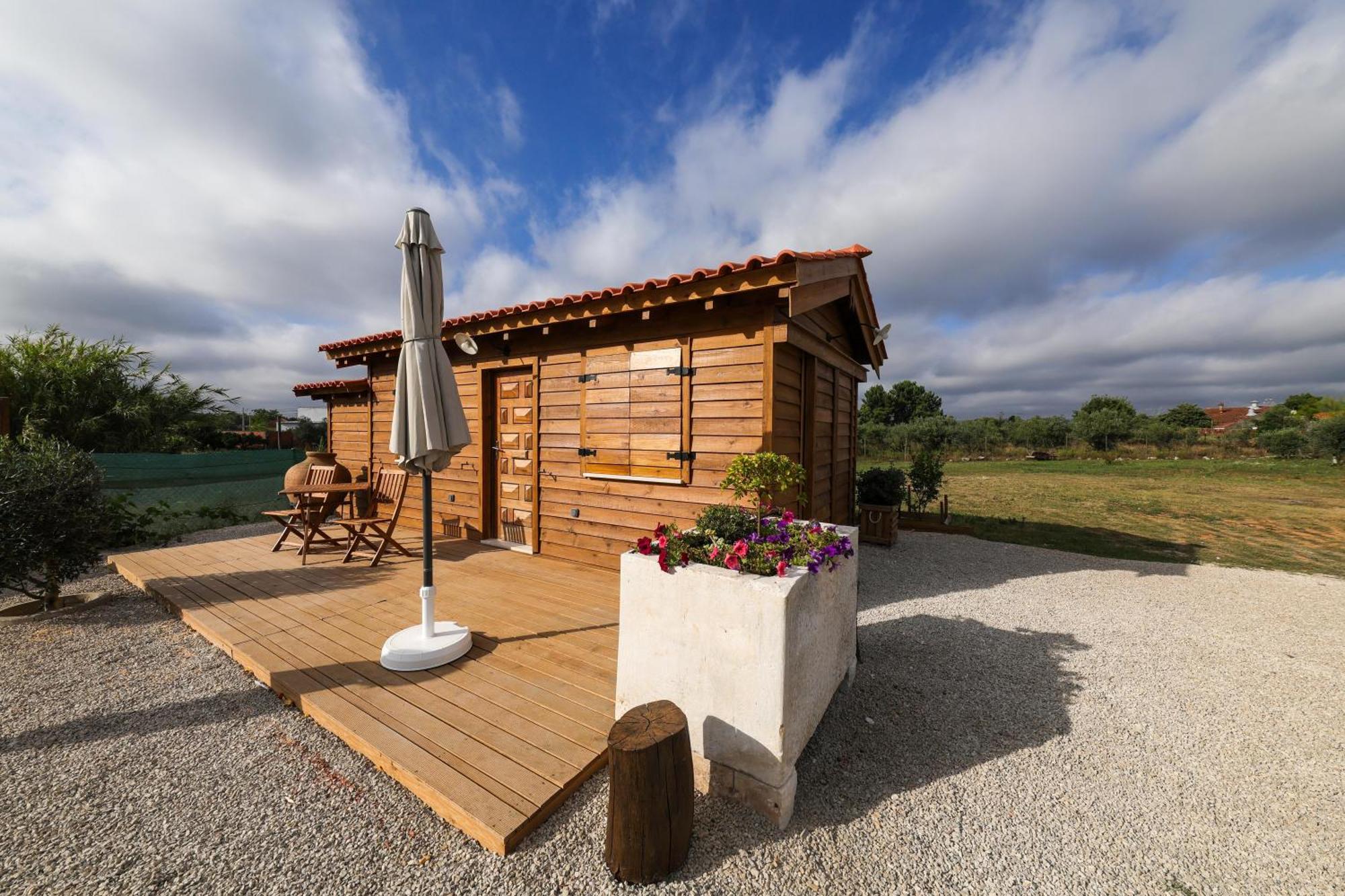 Villa Renovated Wine Press House - With Pool Porto de Mós Habitación foto