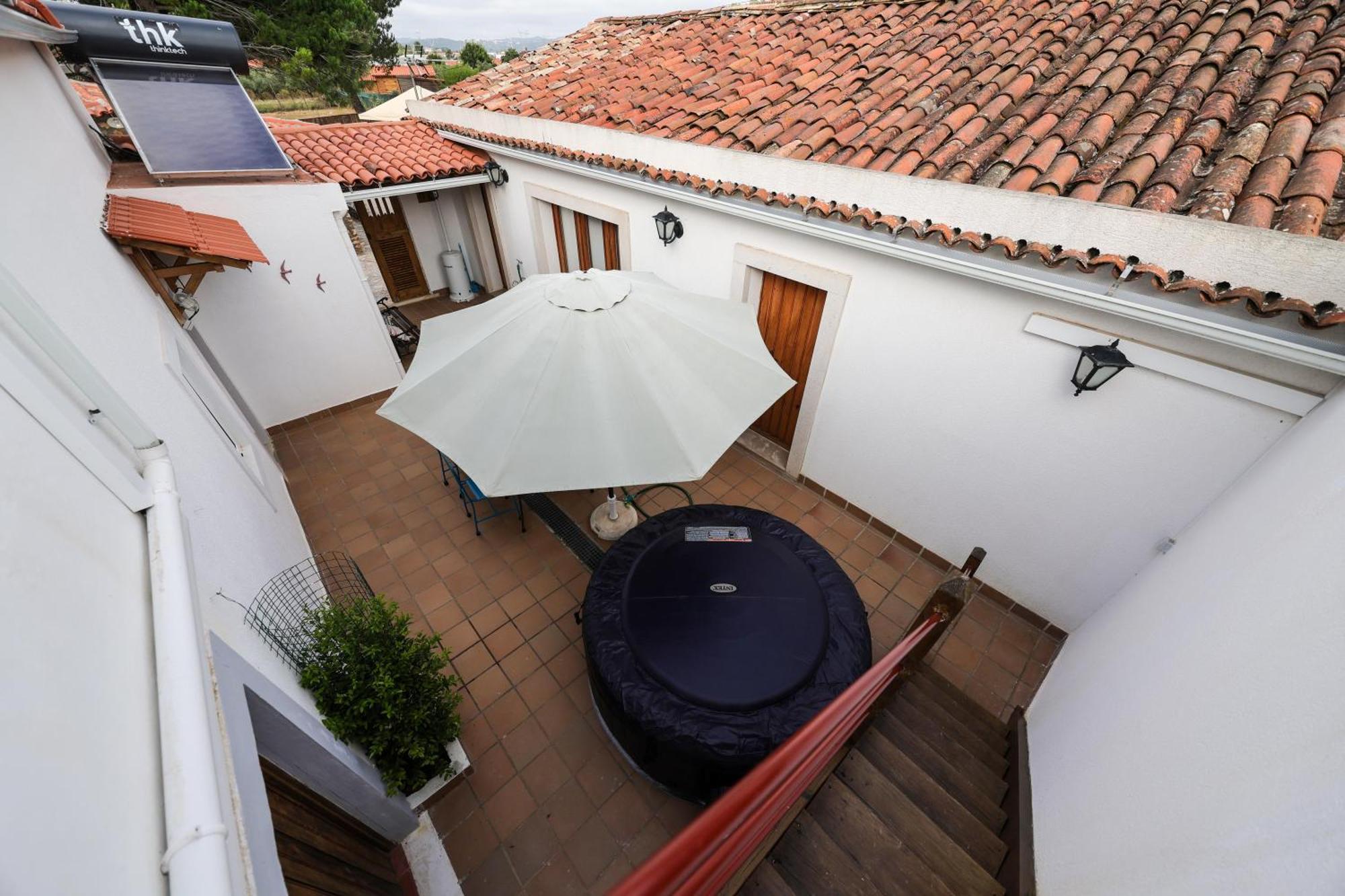 Villa Renovated Wine Press House - With Pool Porto de Mós Exterior foto