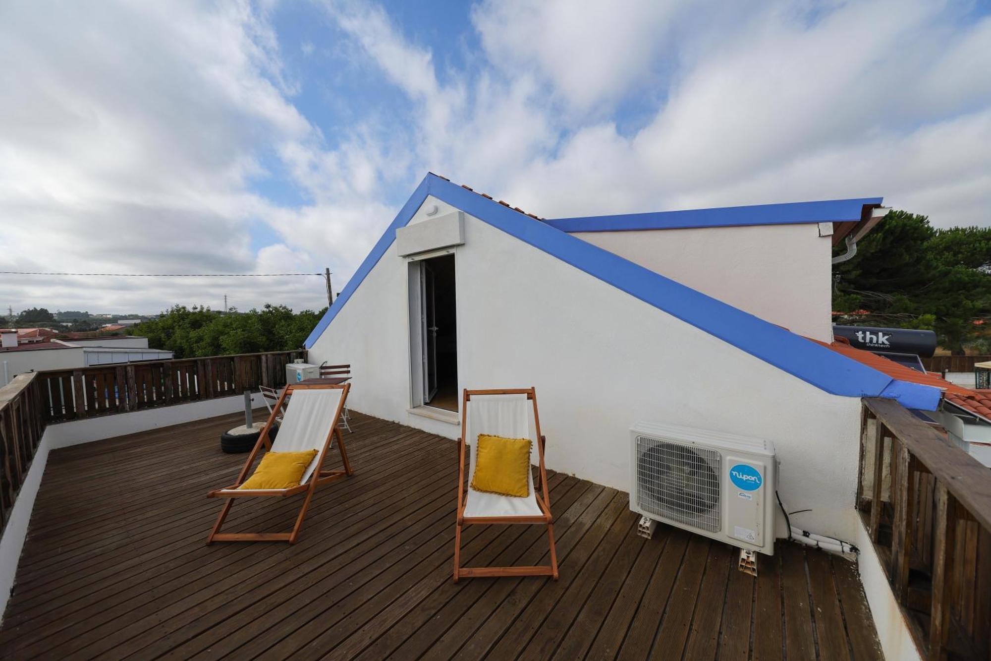 Villa Renovated Wine Press House - With Pool Porto de Mós Habitación foto